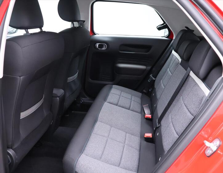 Citroën C4 Cactus 13