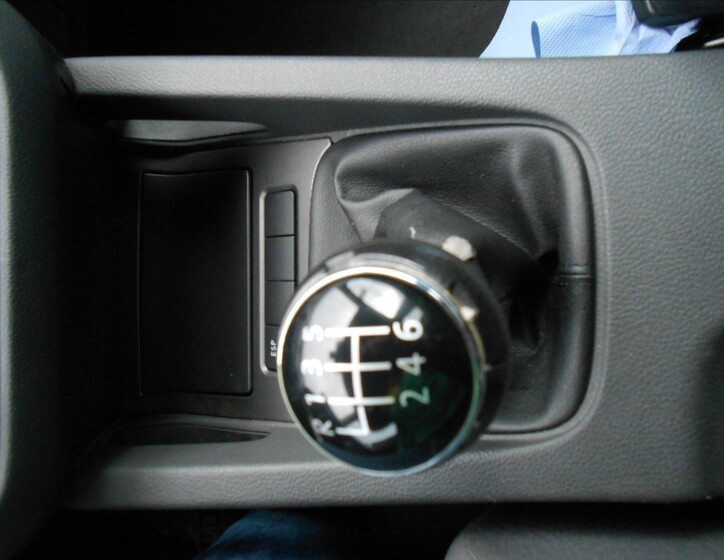 Volkswagen Golf 25