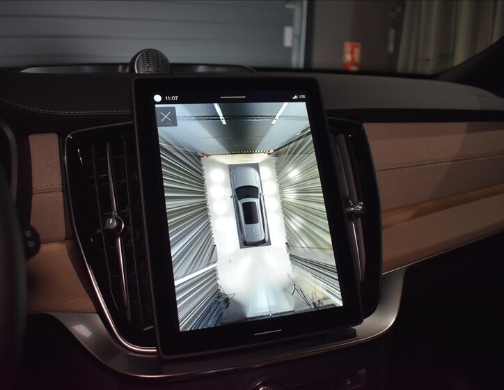 Volvo XC90 48