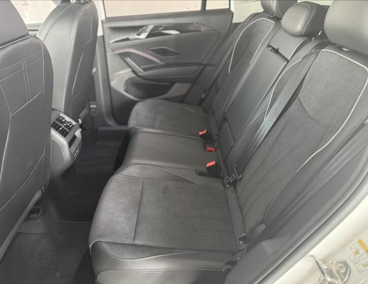 Volkswagen Tiguan 8