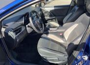 Toyota Avensis 10