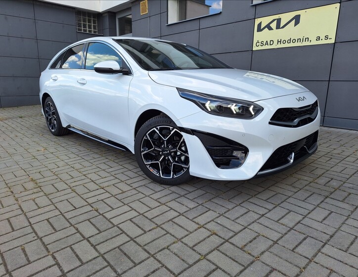 KIA ProCeed 13