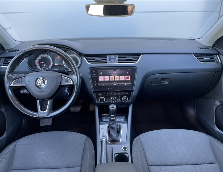 Škoda Octavia 9