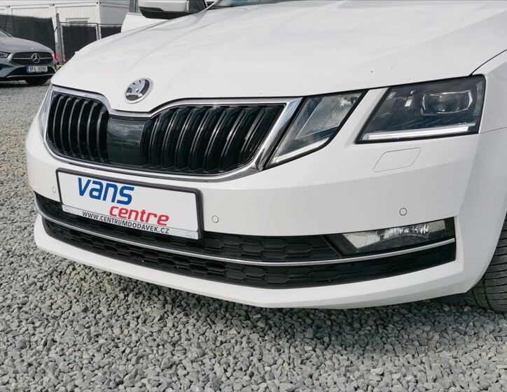 Škoda Octavia 25
