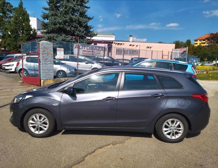 Hyundai i30 8