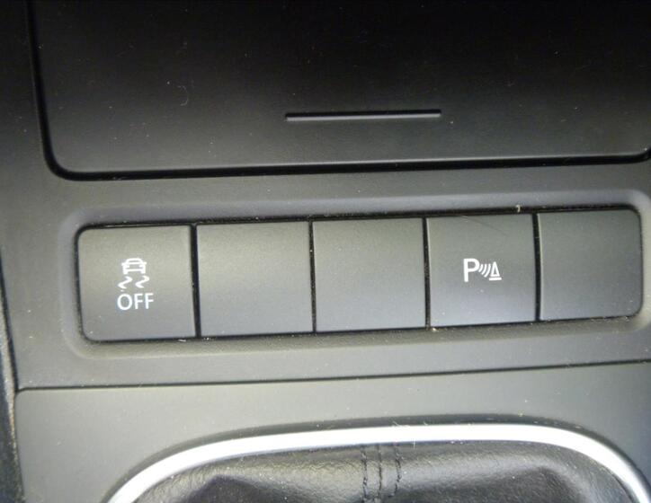 Volkswagen Golf 24