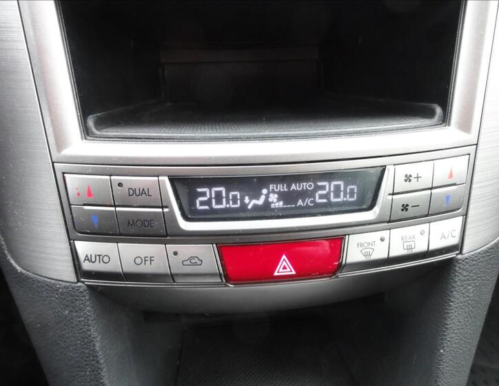 Subaru Legacy 20