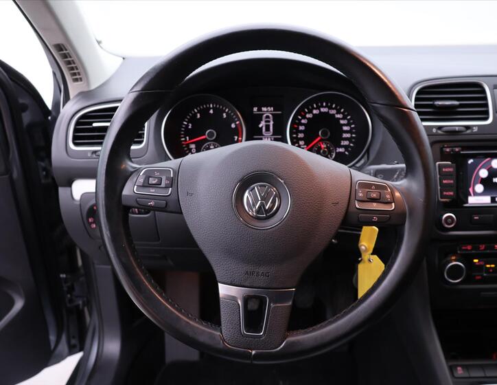 Volkswagen Golf 18
