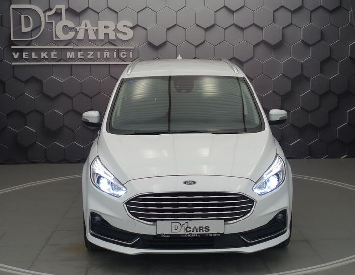 Ford Galaxy 7