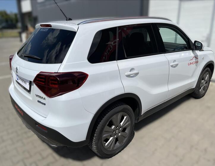 Suzuki Vitara 5