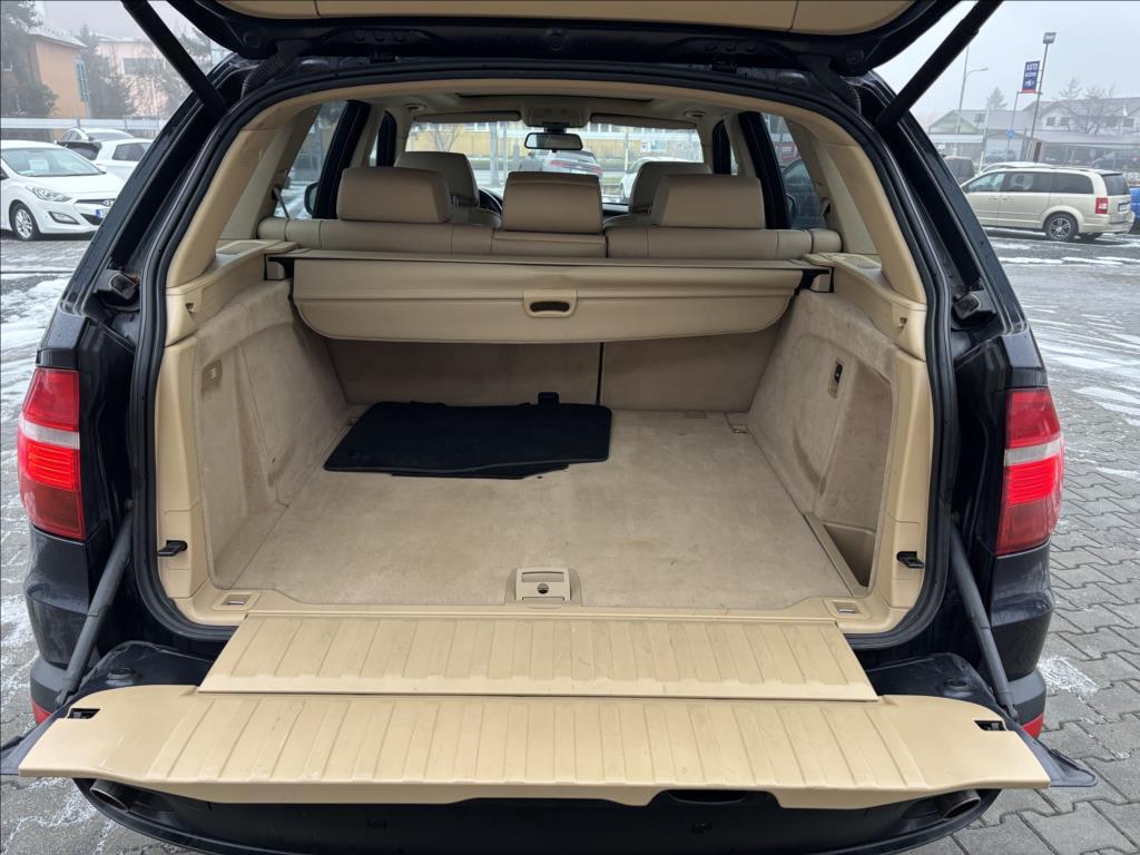 BMW X5 12