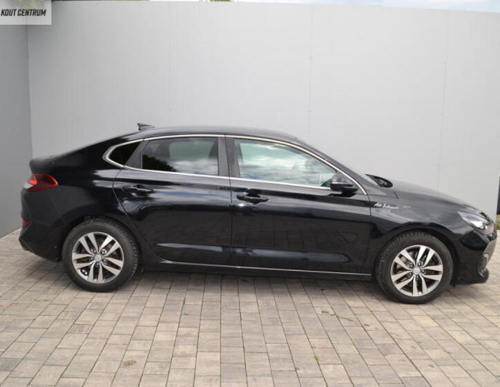 Hyundai i30 6