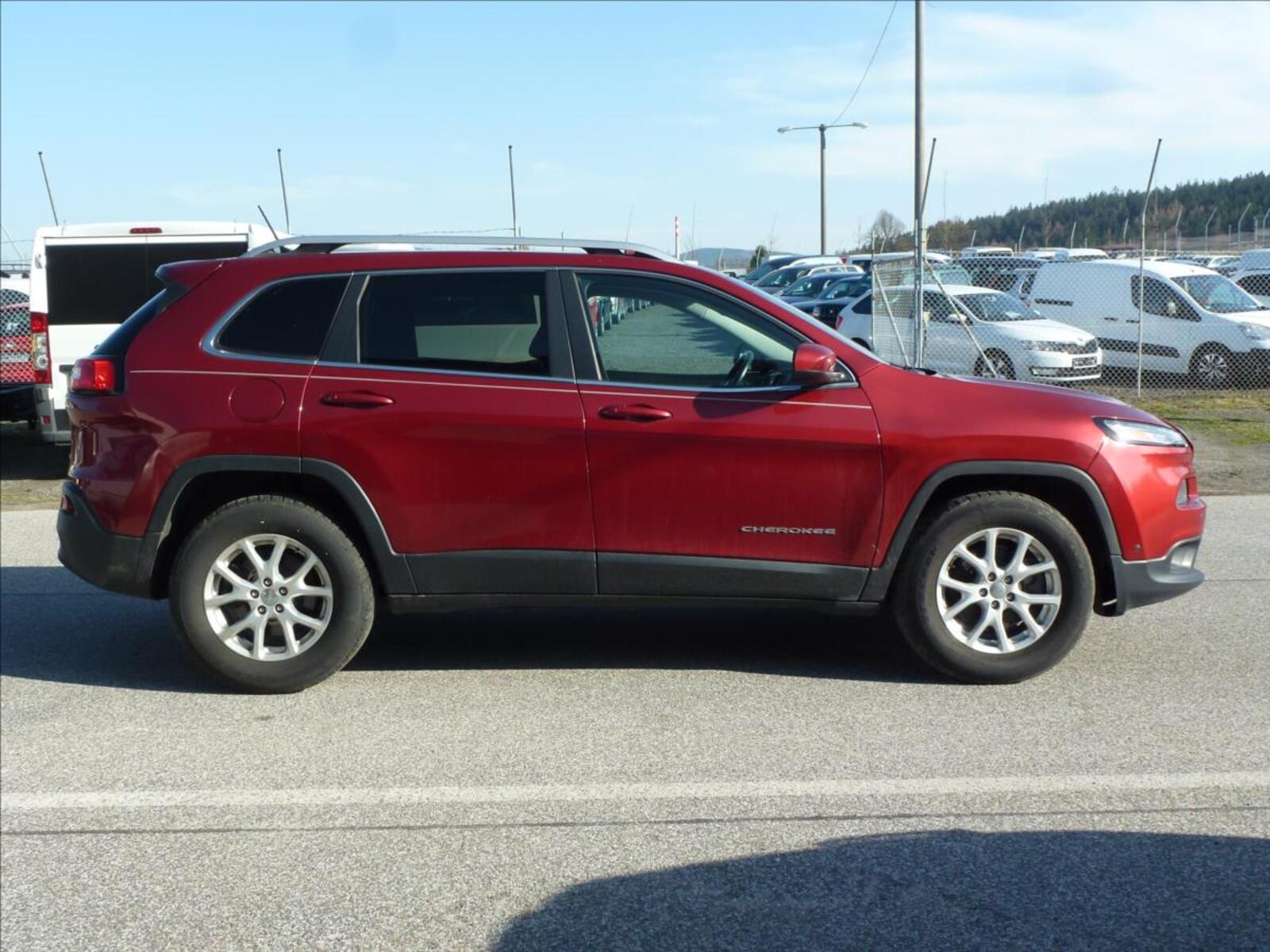 Jeep Cherokee 7