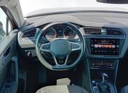 Volkswagen Tiguan 6