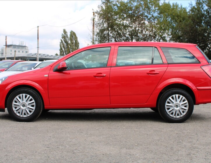 Opel Astra 8