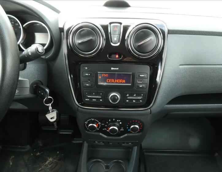 Dacia Lodgy 26