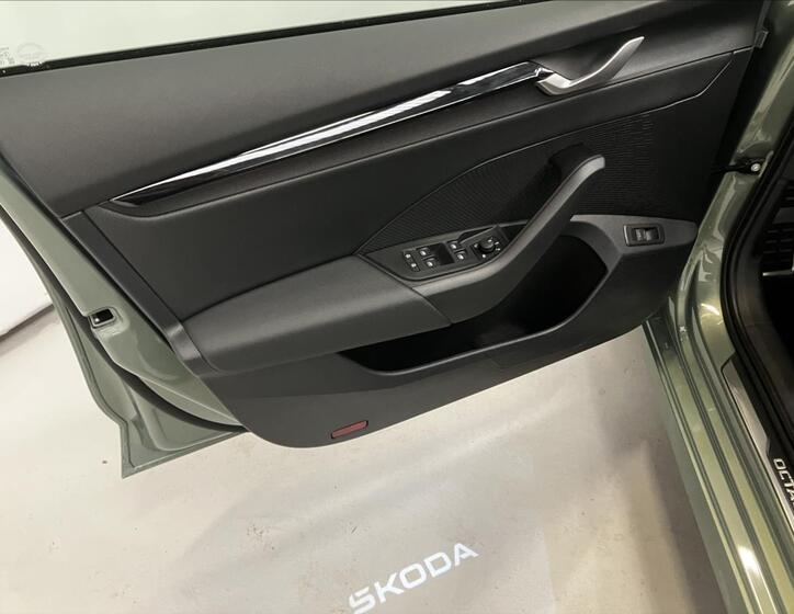 Škoda Octavia 10