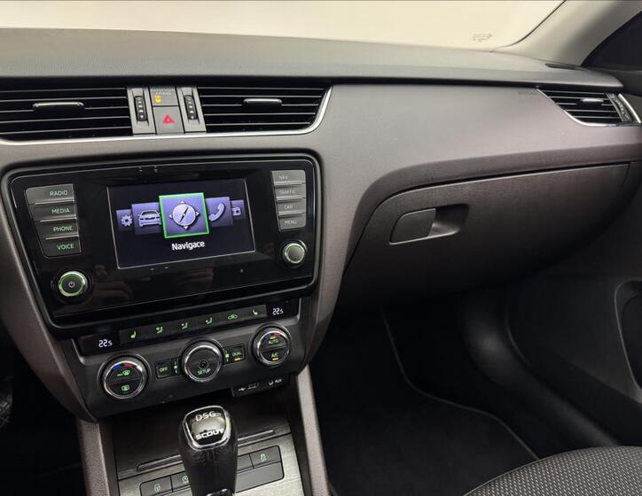 Škoda Octavia 15