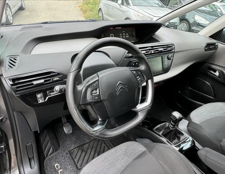 Citroën Grand C4 SpaceTourer 33