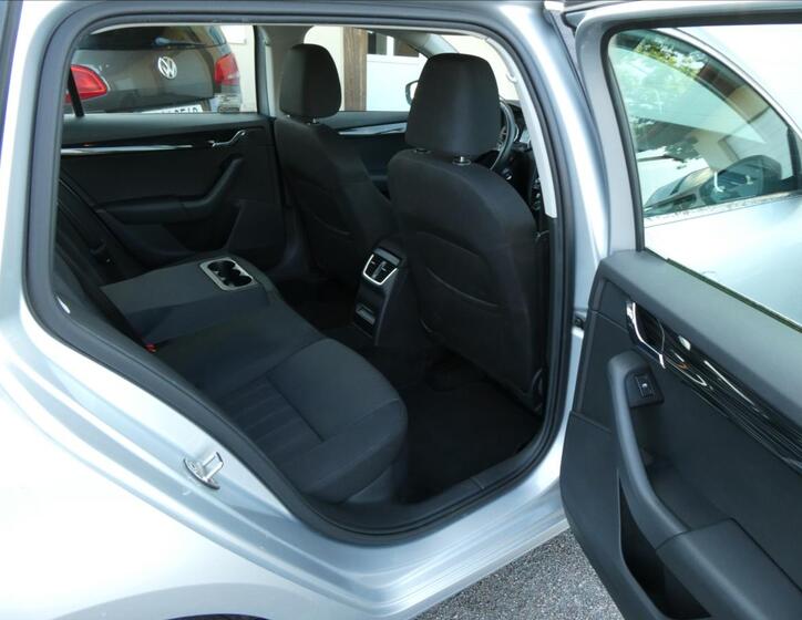 Škoda Octavia 18