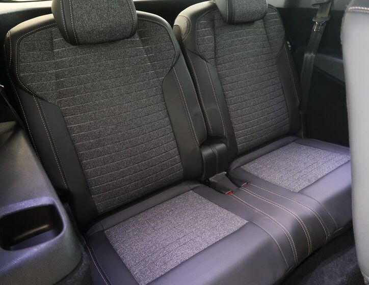 Peugeot 5008 14