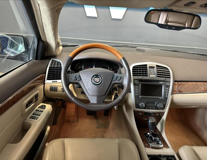Cadillac SRX 24
