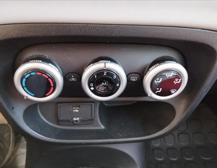 Fiat 500L 15