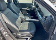 Mercedes-Benz GLB 6