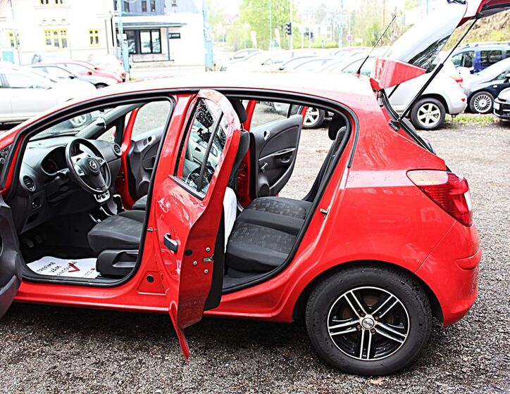 Opel Corsa 13