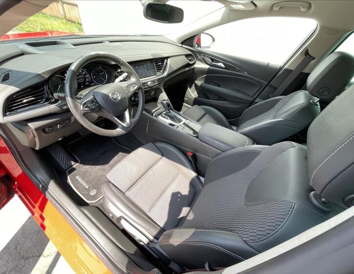Opel Insignia 5