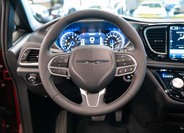 Chrysler Pacifica 18