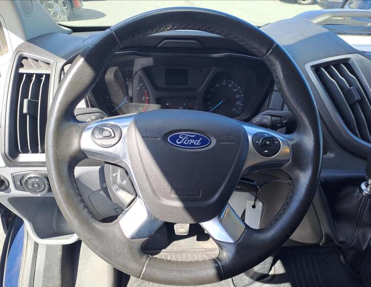 Ford Transit 11