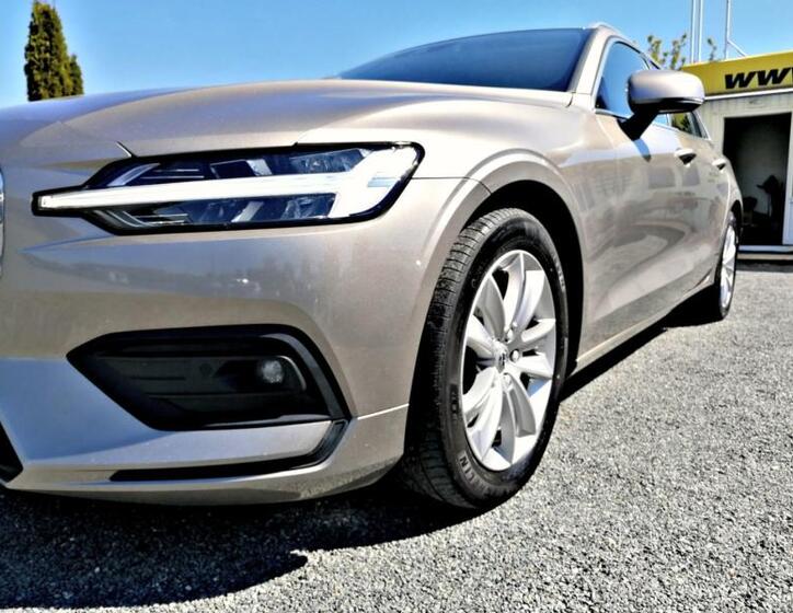 Volvo V60 26