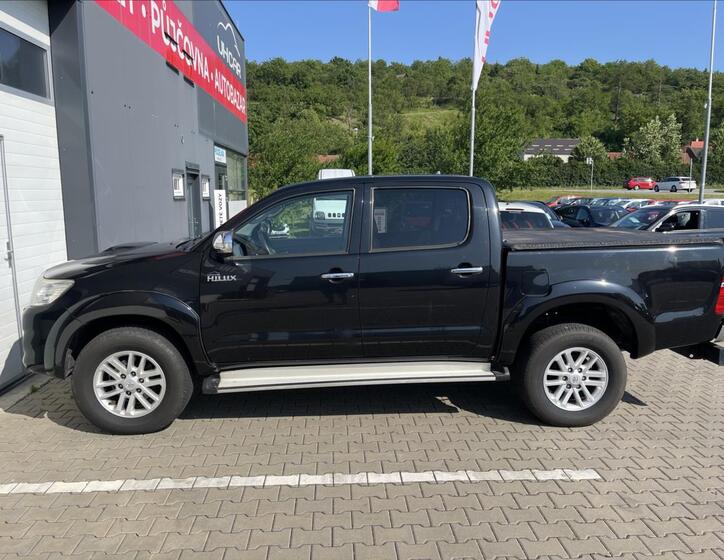 Toyota Hilux 10