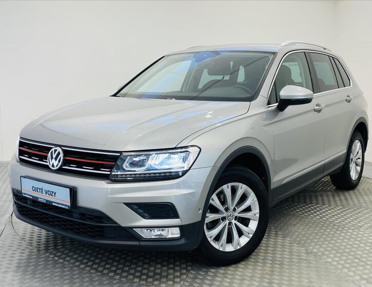 Volkswagen Tiguan 1