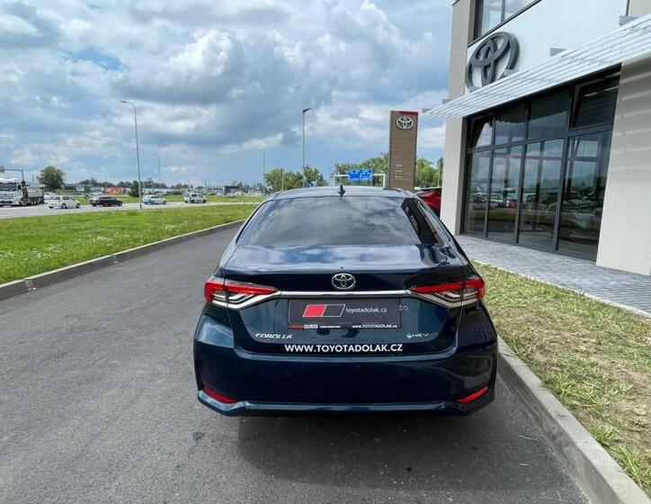 Toyota Corolla 6