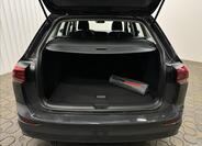 Volkswagen Golf 34