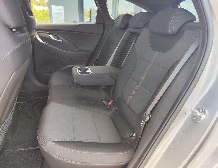 Hyundai i30 12