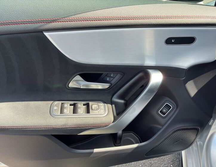 Mercedes-Benz CLA 16