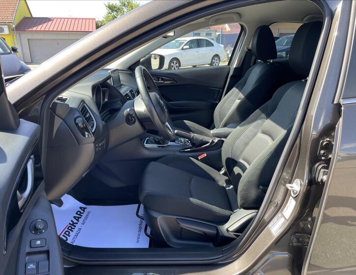 Mazda 3 19