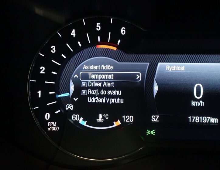 Ford S-MAX 11