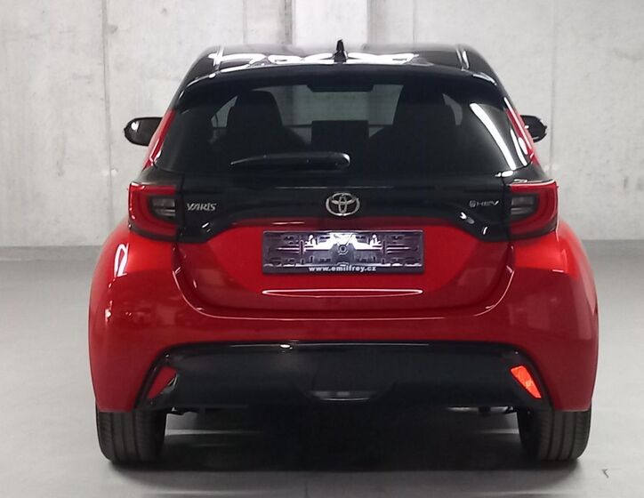 Toyota Yaris 4