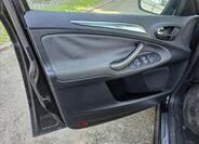 Ford S-MAX 19