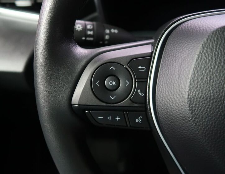 Toyota Corolla 25