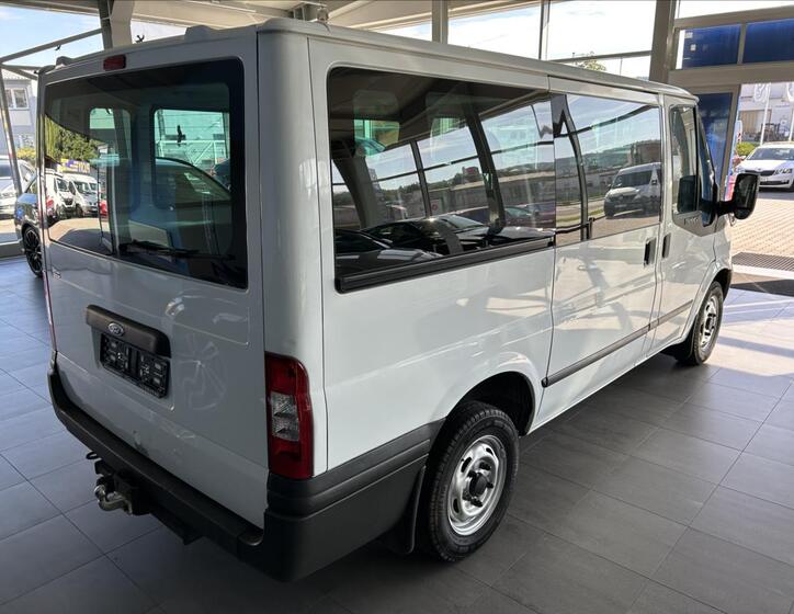 Ford Transit 7
