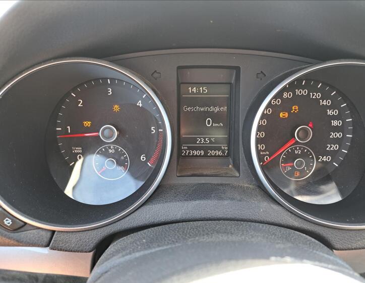 Volkswagen Golf 30