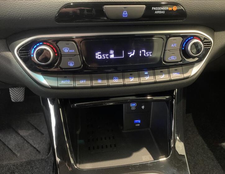 Hyundai i30 40