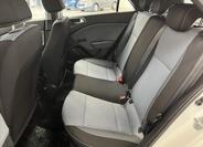 Hyundai i20 16
