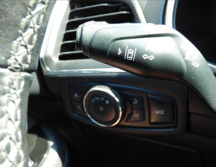 Ford S-MAX 18