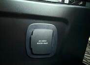 Ford Tourneo Custom 38